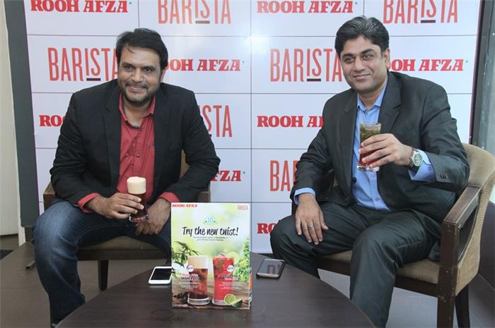 (L-R)